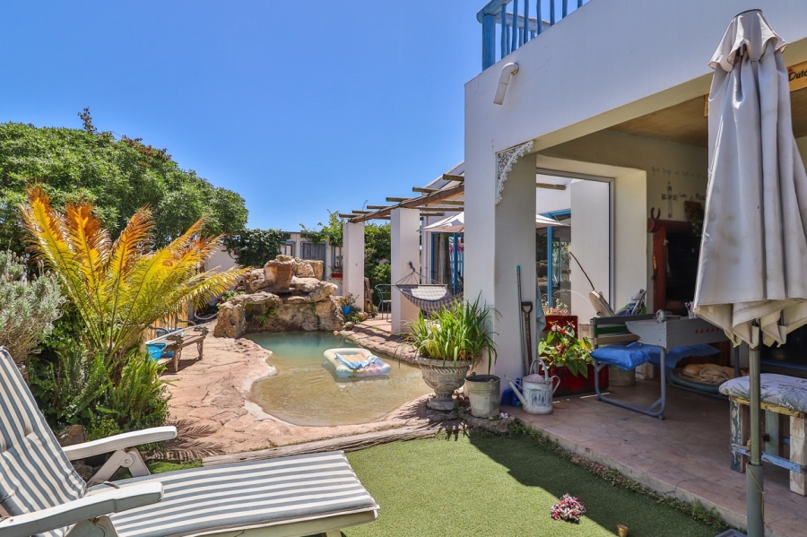 4 Bedroom Property for Sale in Blue Lagoon Western Cape